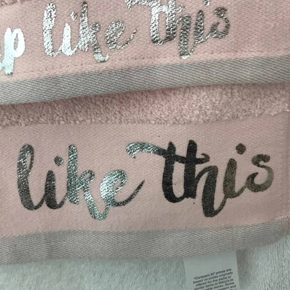 Girly Glam Cosmopolitan pink hand towel/washcloth set